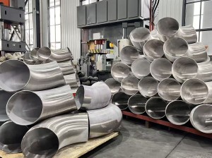 国内知名碳钢弯头厂家